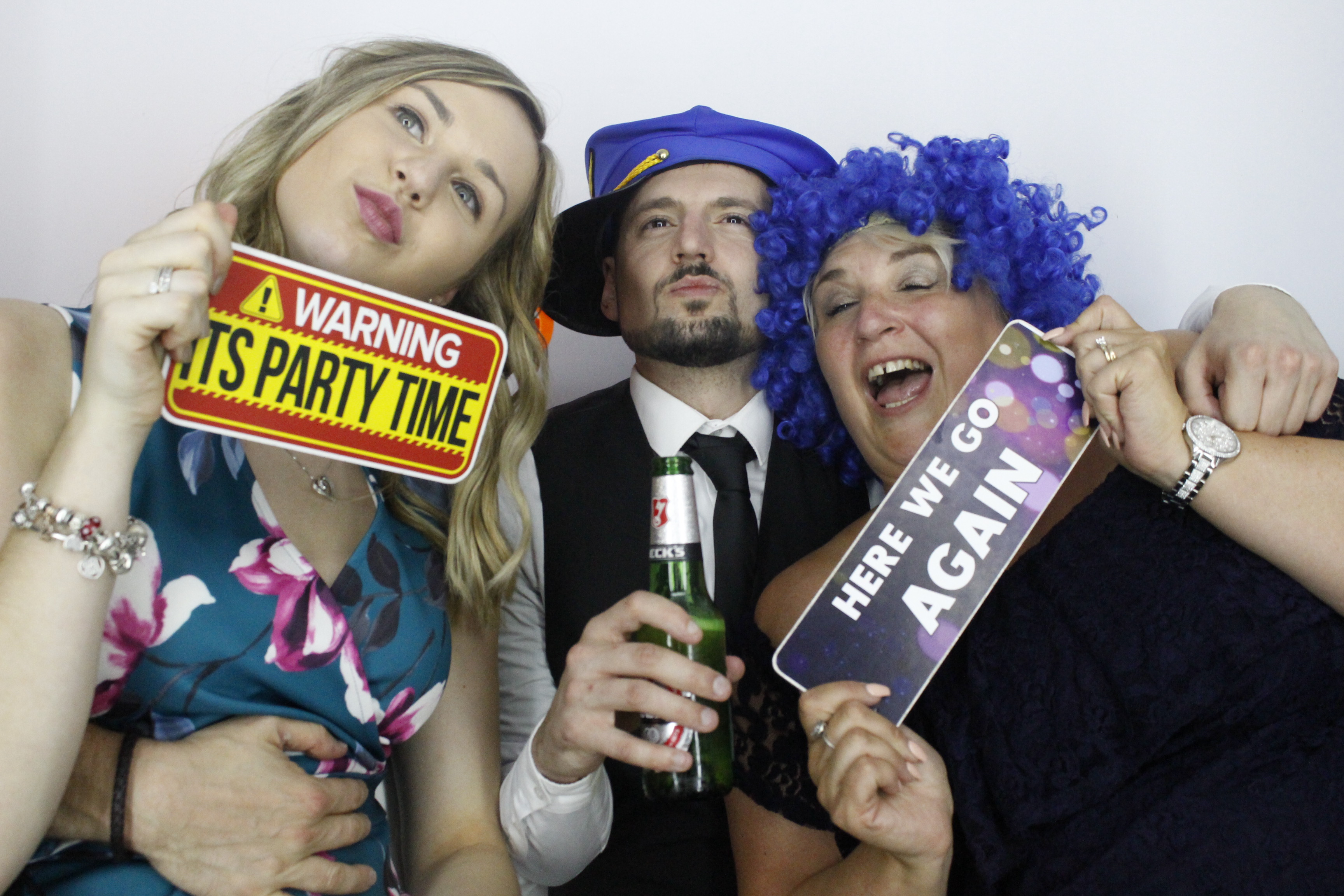 Sam & Rachel's Wedding | View more photos from the event at gallery.myphotoboothexperience.co.uk/u/MyPhotoBoothExperienceLtd/Sam-Rachels-Wedding